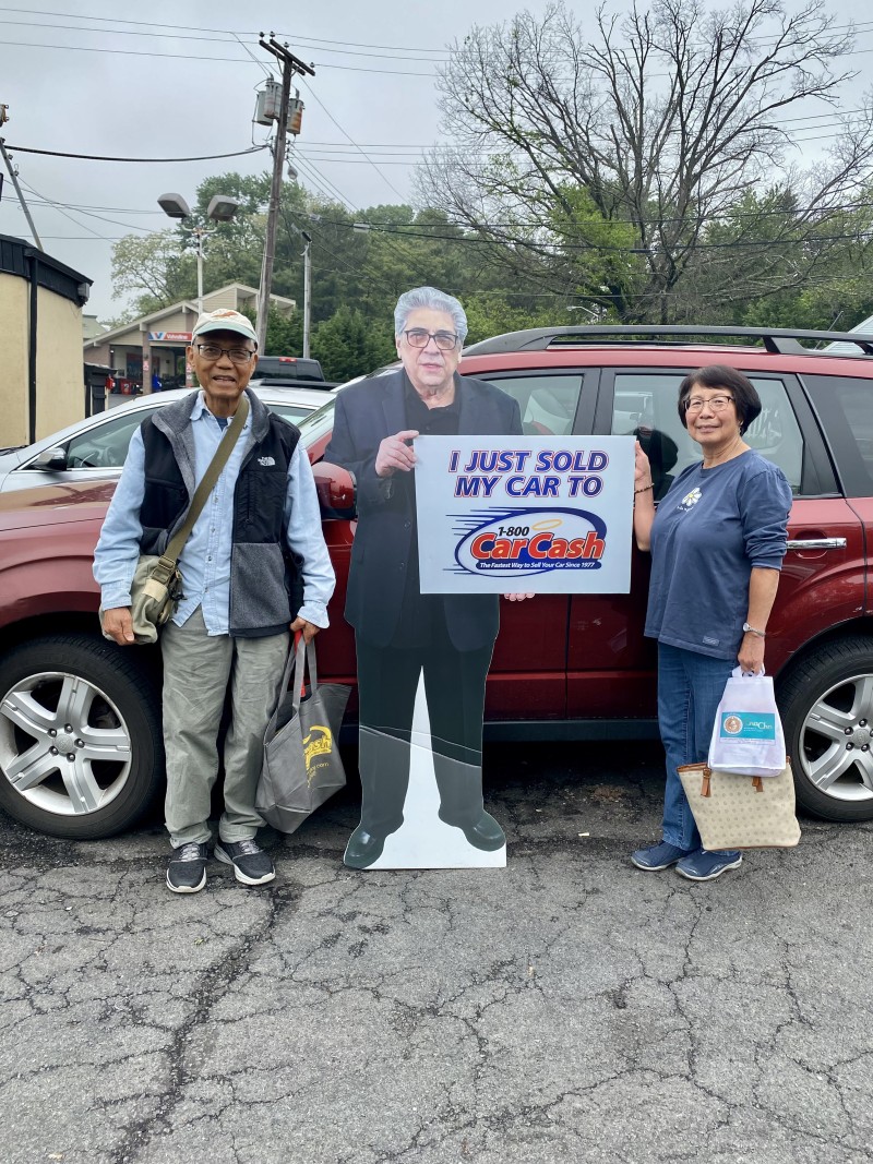 Happy car seller